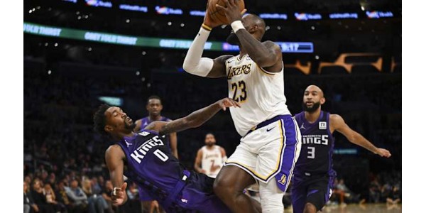 La racha de tres victorias consecutivas de Los Angeles Lakers terminó ante Phoenix Suns La racha de tres victorias consecutivas de Los Angeles Lakers terminó ante Phoenix Suns